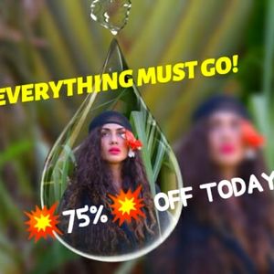 All items marked 💫$ALE!
HAVE BEEN MARKED  DOWN 75% OFF